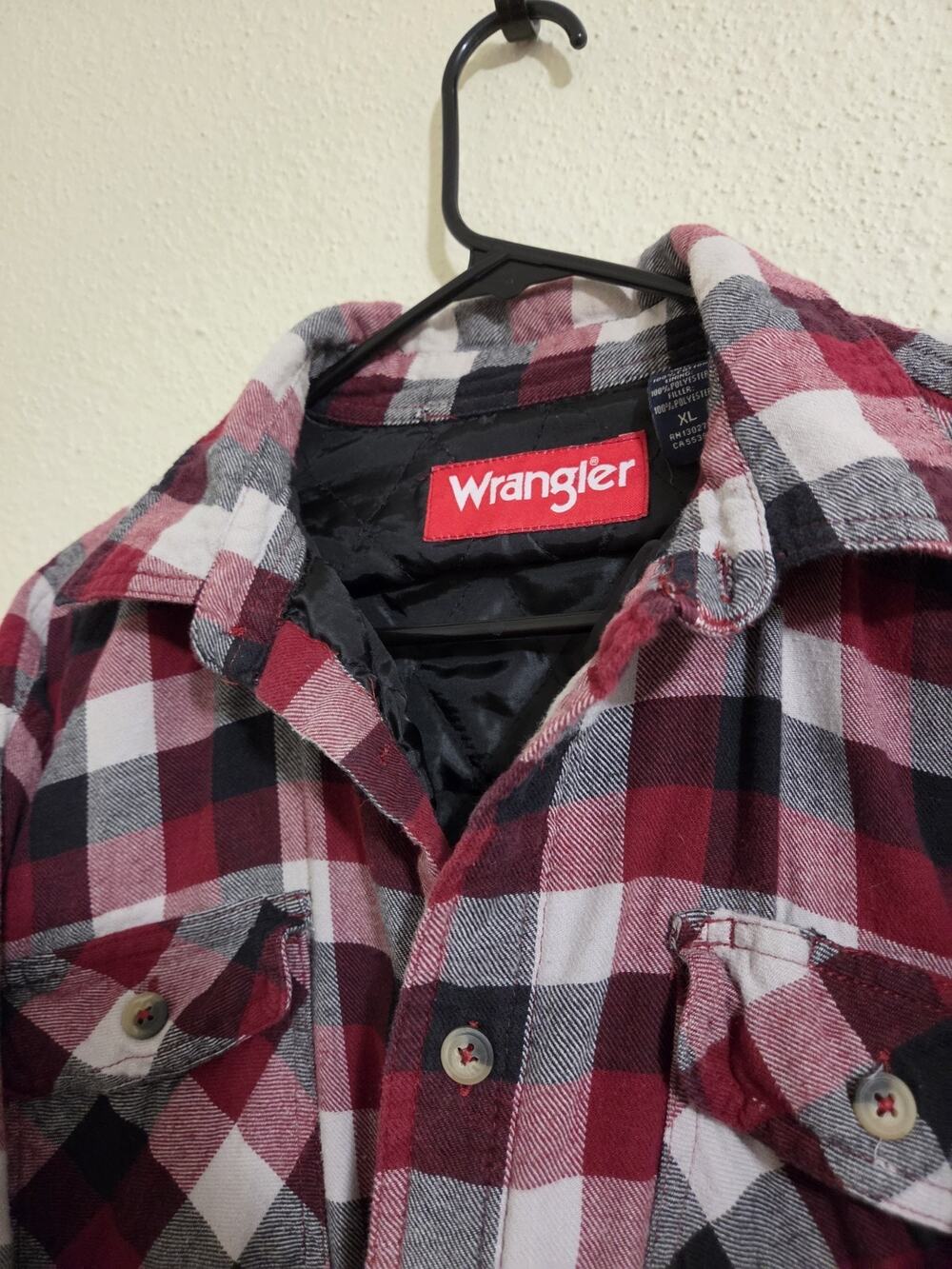 Wrangler Mens XL Quilted Lined Flannel Shirt Shacket Plaid Red Black White